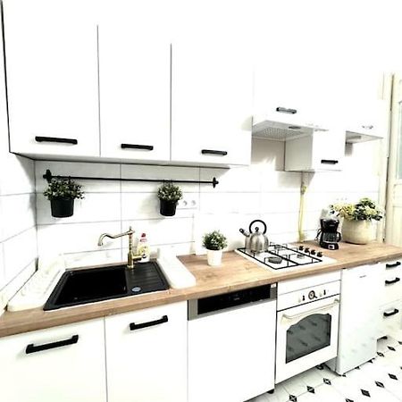 L3 City Centre Stylish Flat Ac Βουδαπέστη Εξωτερικό φωτογραφία